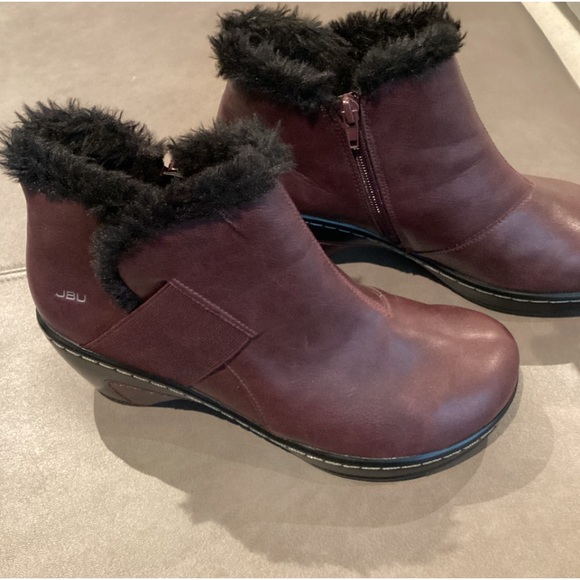 JBU BY Jambu “Mesa” Faux Fur Lined Bootie Burgundy - Picture 3 of 6